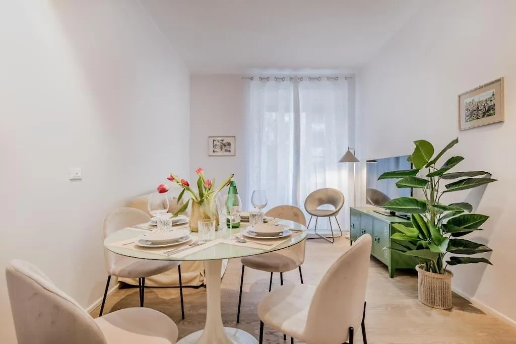 Апартаменты Vatican Chic House Рим 0*,